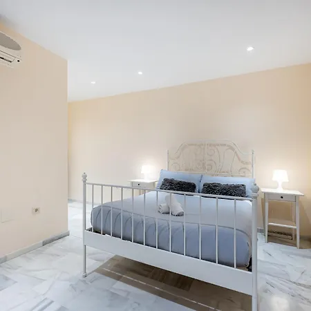 Vakantiehuis Chalet In Torrequebrada Residencial Golf Urbanization